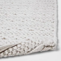 20"x32" Chenille Bath Rug - Threshold™ -Online Household Items GUEST c691e09c 25dd 47fd 8eaa e0ddd774557a